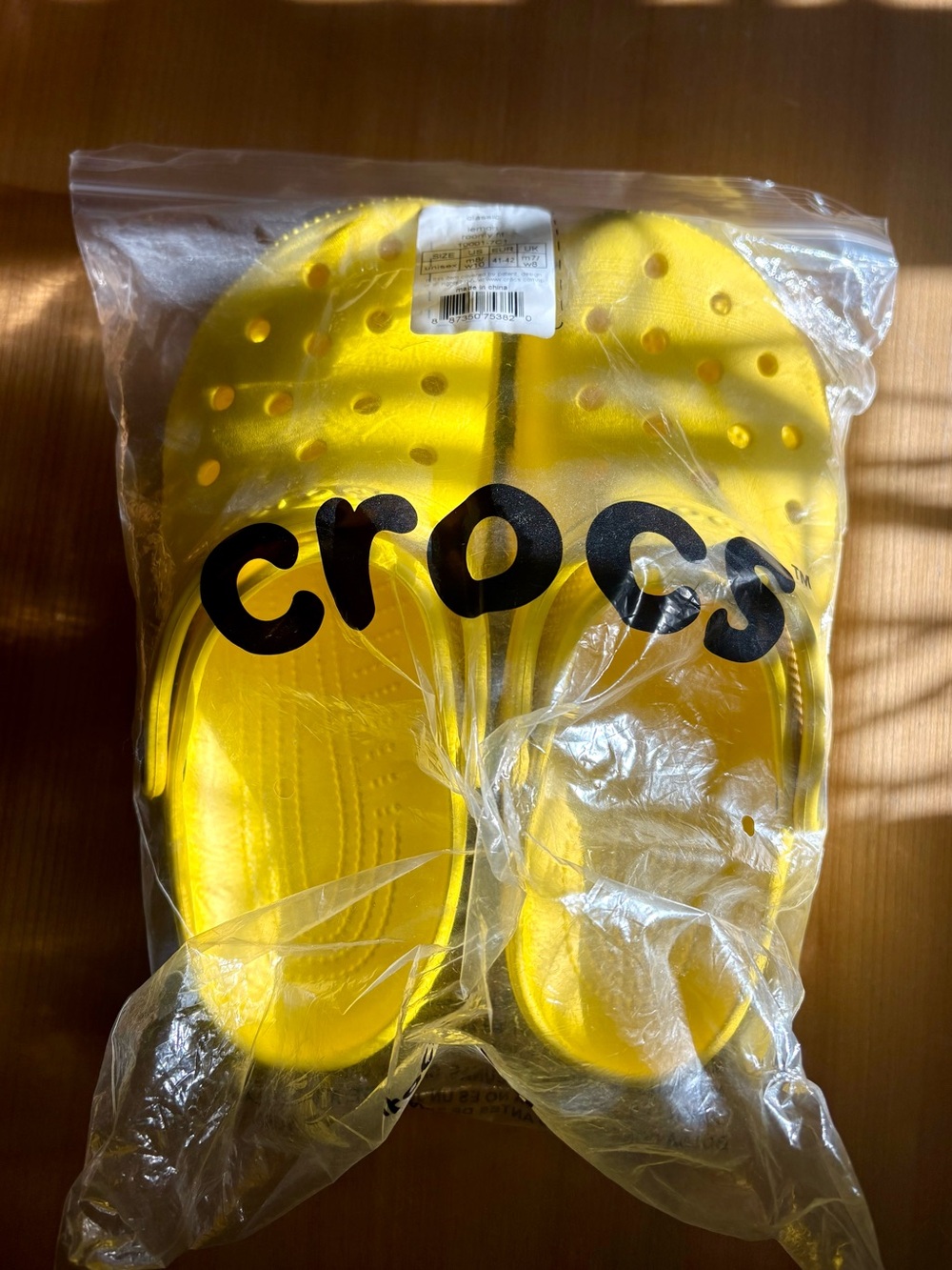 CROCS Classic Clog in Lemon Yellow
